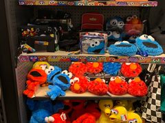 -酷乐潮玩(金桥国际店)