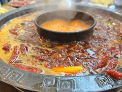 -黄潇洒老火锅(九眼桥宏济巷店)
