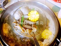 -南城十里潮汕鲜牛火锅·鲜虾生滚粥(融汇老商埠店)
