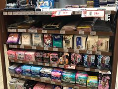 -全家便利店(崂山路四店)