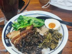 -黑白电视长沙小吃(美林M·LIVE天地东座店)