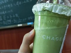 -霸王茶姬(大学城熙街店)