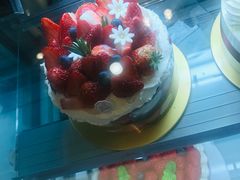 -花花卷卷·鲜食蛋糕(静安久光百货店)