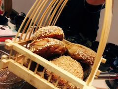 麻酱烧饼-南城十里潮汕鲜牛火锅·鲜虾生滚粥(融汇老商埠店)