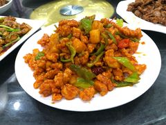 枣香菠萝鸡-金阁家常菜(贵阳路店)
