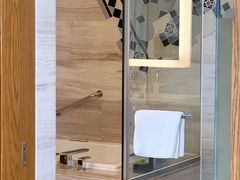 -厦门海港英迪格酒店(中山路店)