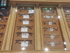 -宝丽眼镜(湖墅店)