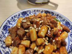 松子牛肉炒年糕-兔爸私家小厨(新北万达店)