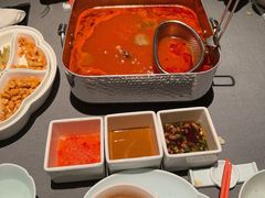 -左庭右院鲜牛肉火锅黑金店(陆家嘴中心店)
