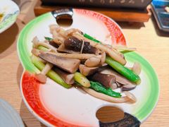 -阿吾罗·月咏精致日料(港汇恒隆广场店)