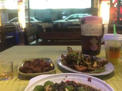 椒盐鸭下巴-黄师傅湿辣牛肉(胡桃里店)