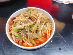 -龙巢盱眙龙虾·牛蛙·烧烤宵夜(八卦岭店)