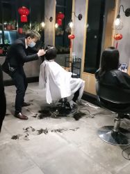 点击看大图 -时尚殿堂明星门店