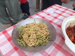 -肥小宝·金牌油焖大虾(襄阳龙虾地标店)