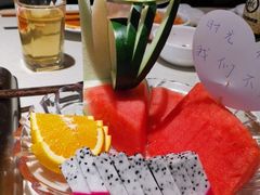 -海底捞火锅鲜切牛肉主题店(长寿路店)