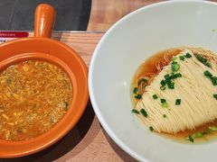 半蟹黄面-新万鑫银丝面·非遗无锡味(惠山古镇店)