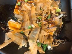 皮蛋豆腐的皮蛋-张妈台式锅烧(深大店)