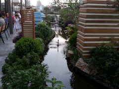 景观位-川流不息(北蔡休闲广场店)