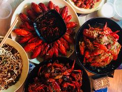 特色油焖大虾-巴厘龙虾·榜首油焖大虾(洞庭·艺术洋房店)