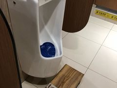 -胖东来生活广场(健康路店)