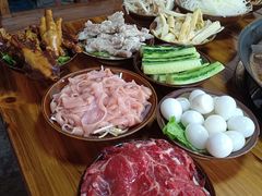 -正南齊北重庆老火锅(光华村直营店)