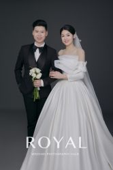点击看大图 -挪娅婚纱摄影皇家会所