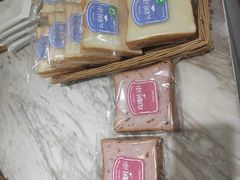 -皇冠幸福里动物奶油生日蛋糕(万达店)