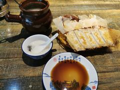 -阿洪锅贴王(小吃城店)