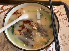 -鸭味先老鸭粉丝馆(瑞金路二号四号小区店)