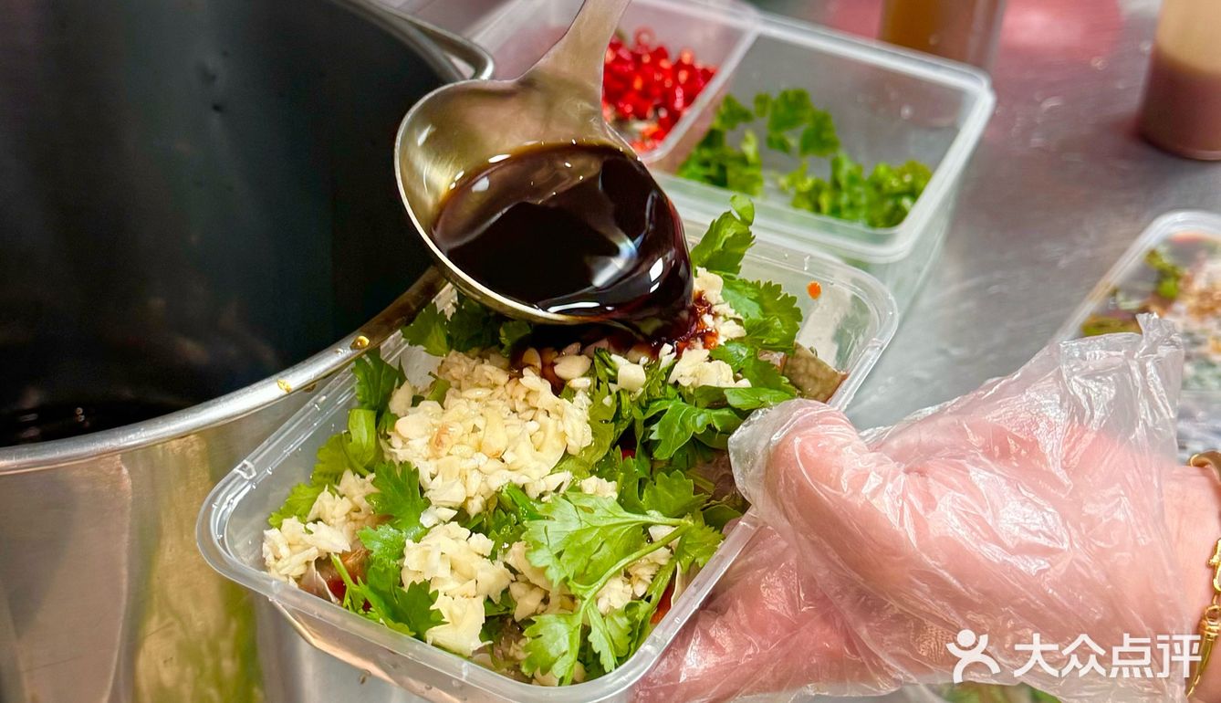 不用跑潮汕！东山岛也能吃到超绝生腌！！