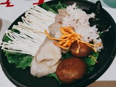 -煲王粤菜餐厅(中侨中心店)