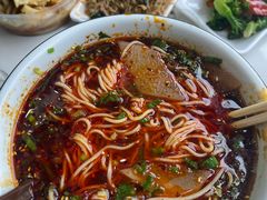 -伊穆祥牛肉面总店·清真