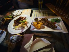 -LENBACH兰巴赫西餐啤酒坊(大连东港店)