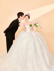 -雅云婚纱摄影工作室旗舰店