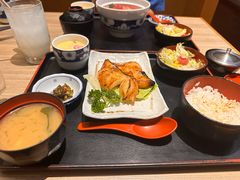 -小山日本料理(兴业太古汇店)