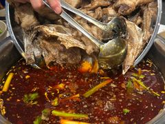 -肖肖酸萝卜鱼火锅(总店)