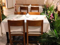 -闫府私房菜·百年鲁菜(欧亚店)