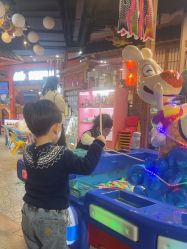 -卡通尼乐园(新达汇三林店)