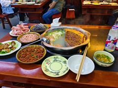 -重庆楊門机场老火锅(20年老店两路总店)