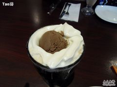 雪糕黑天使-必胜客(航洋国际店)