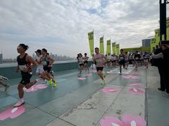 -龙湖杭州滨江天街