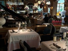 -火车头法国西餐厅