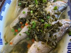 雪菜蒸梅鱼-涌上外婆桥(岱山日达店)