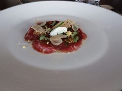 生牛肉-Cafe Gray Deluxe