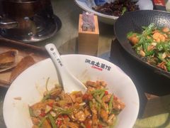 -洞庭土菜小炒馆(易发广场店)