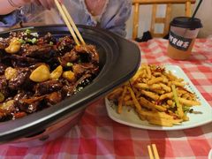 -霄汉牛三鲜湖北砂锅菜(万松园2店)