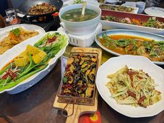 -那家老院子东北菜·饺子·小鸡炖蘑菇(艳华街店)
