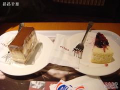两块点心-COSTA COFFEE(西湖天地店)