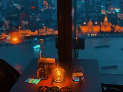 -上海浦东丽思卡尔顿酒店