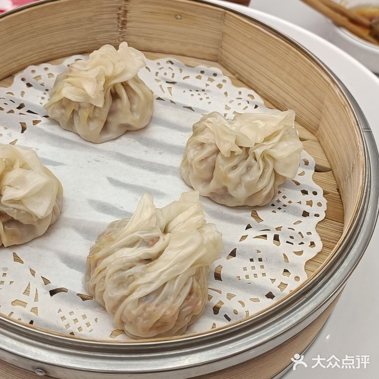 来一场，鲜美绝伦的美食之旅！